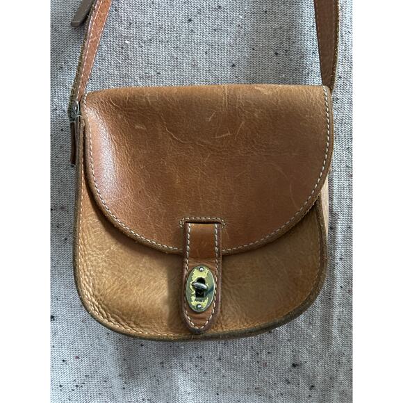 Vintage Fossil Turn Lock Brown Leather Crossbody VTG Flaw - Picture 1 of 9